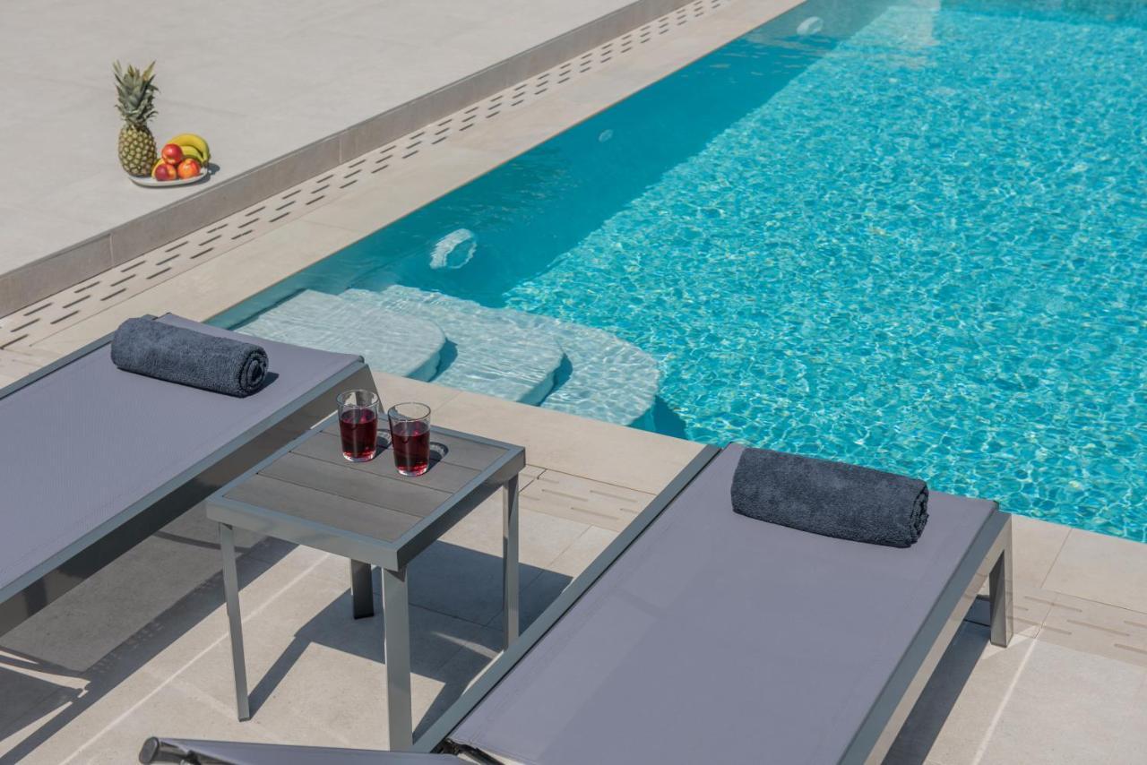 Luxury Villa Alexia Hersonissos  Exterior photo